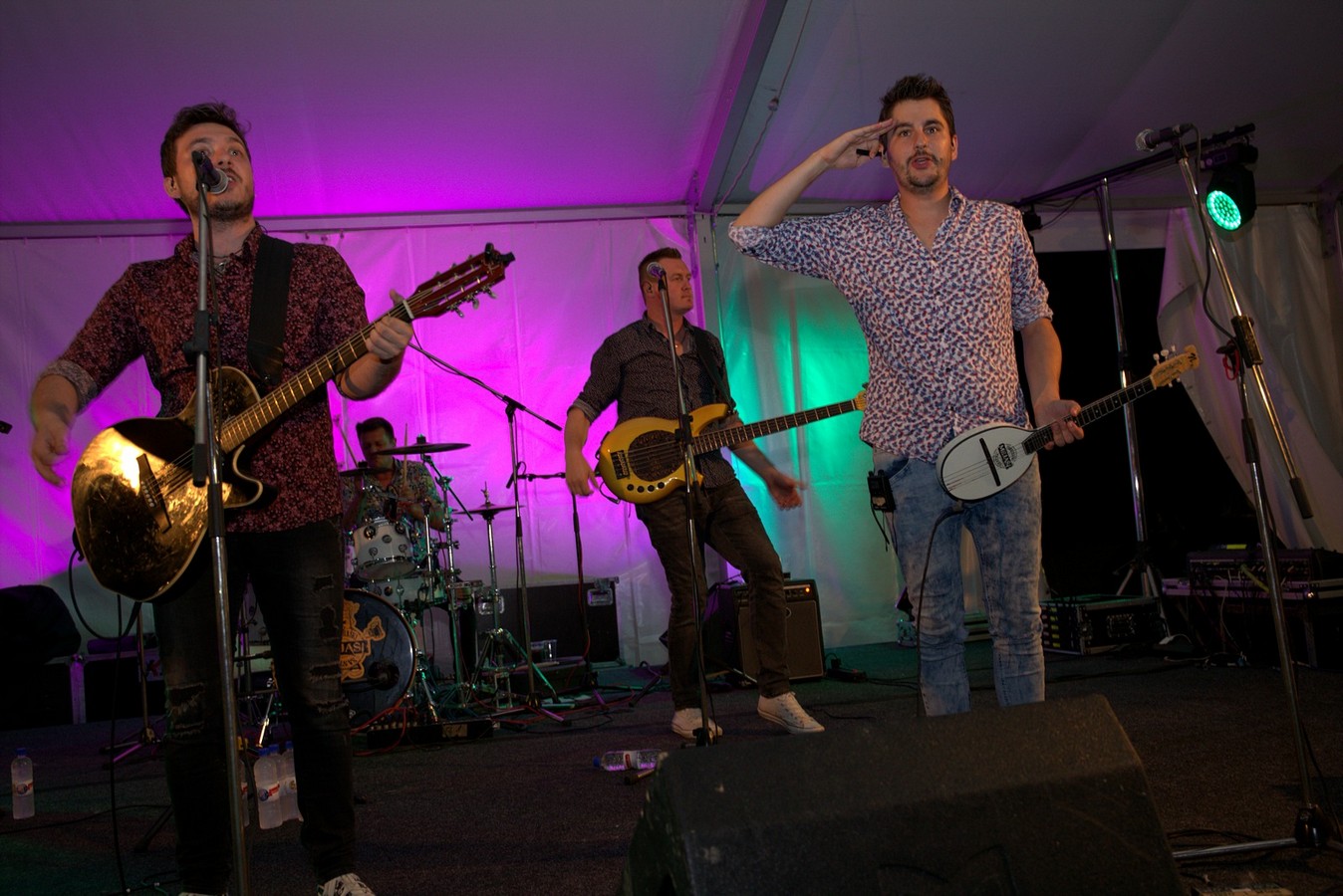 Mejaši rasplesali brojnu publiku u Palovcu