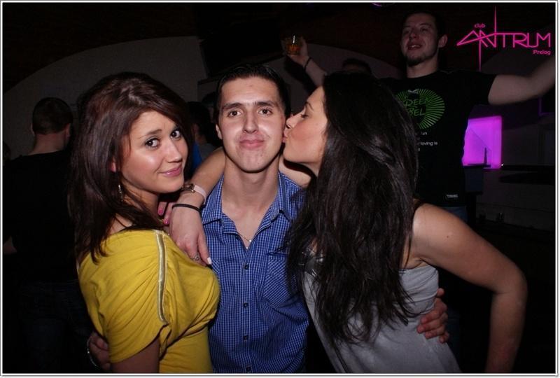 slika0031 Antrum (Subota, 19.1.2013) slika0031 Antrum (Subota, 19.1.2013)