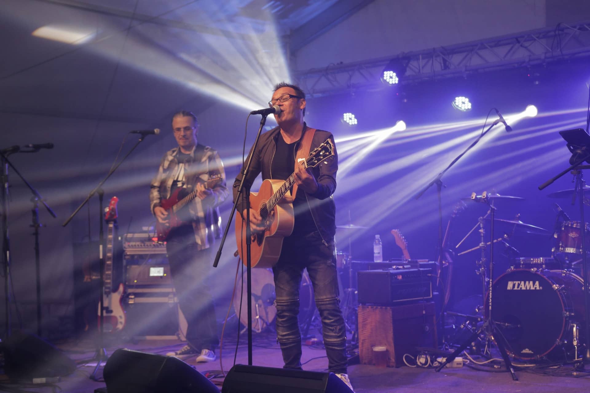 Leteći odred oduševio ispod šatora u Kotoribi