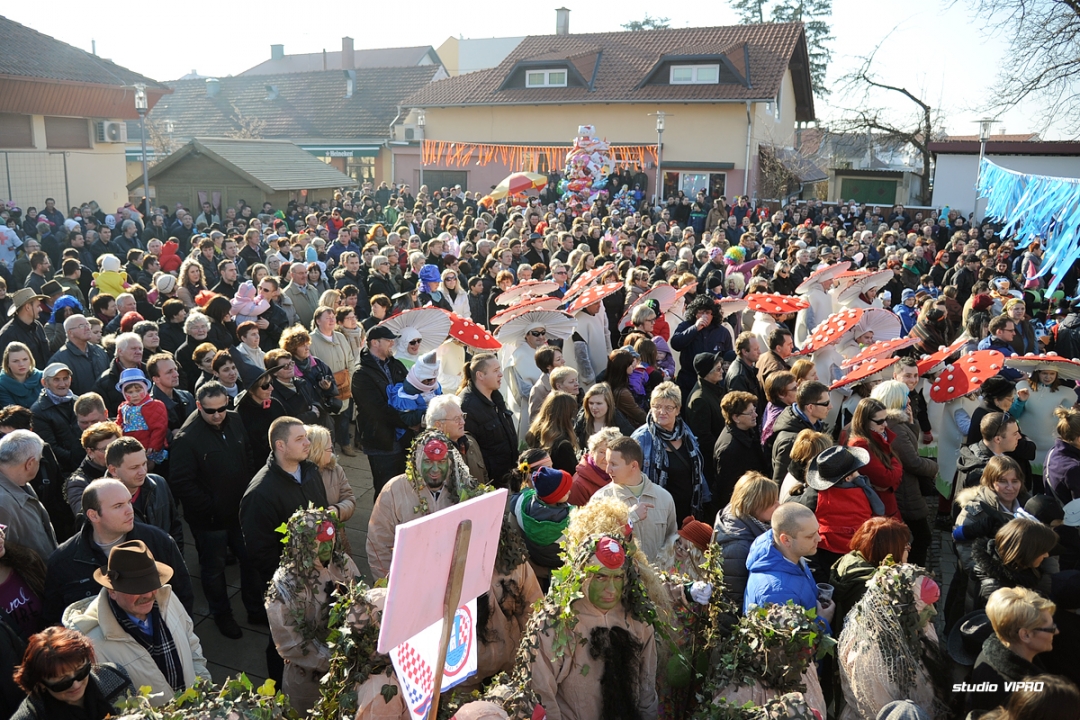 276411256dsc6883351623