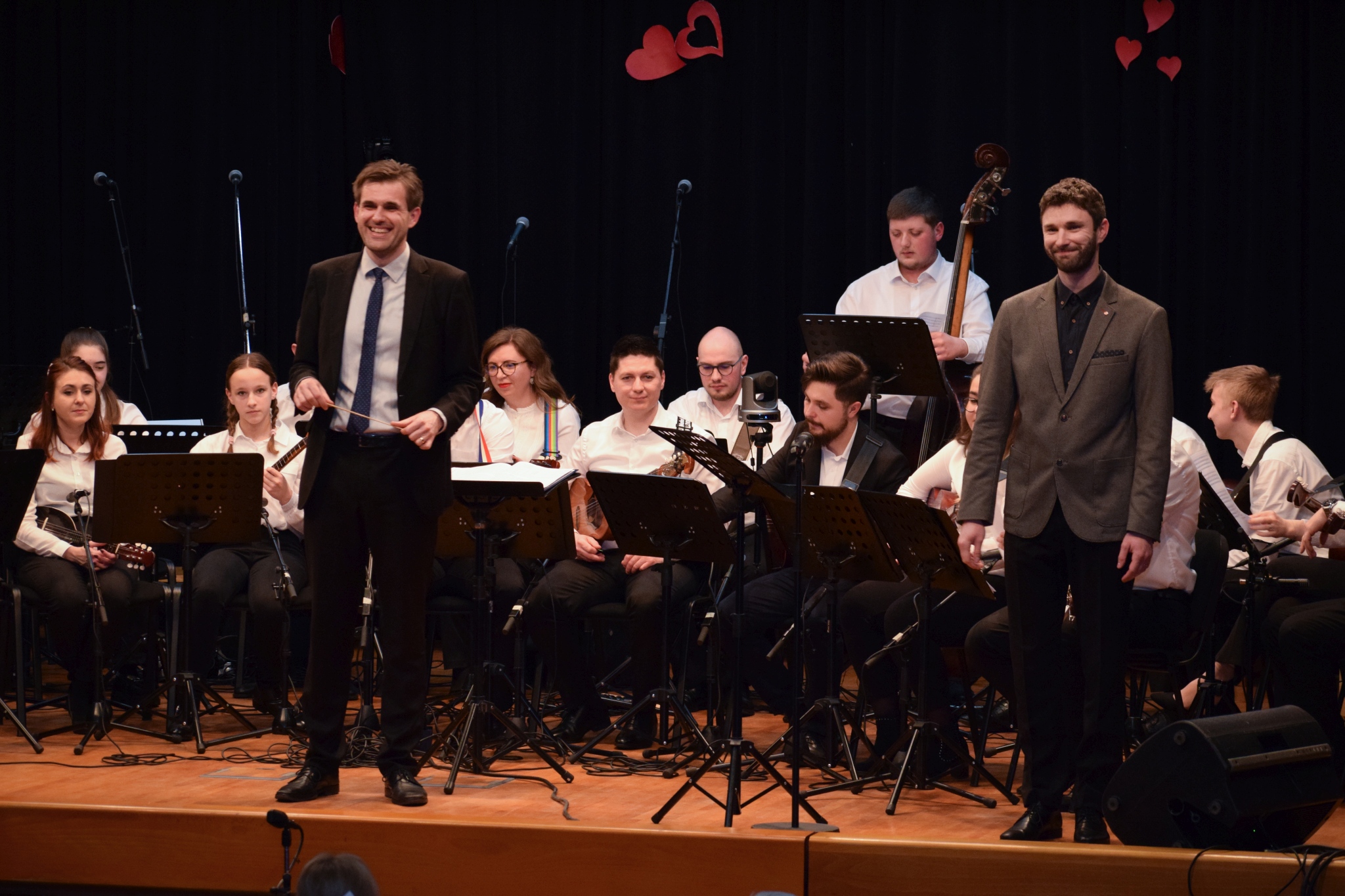 Pogledajte kakva je bila atmosfera na koncertu Tamburaškog orkestra KUU Zvon