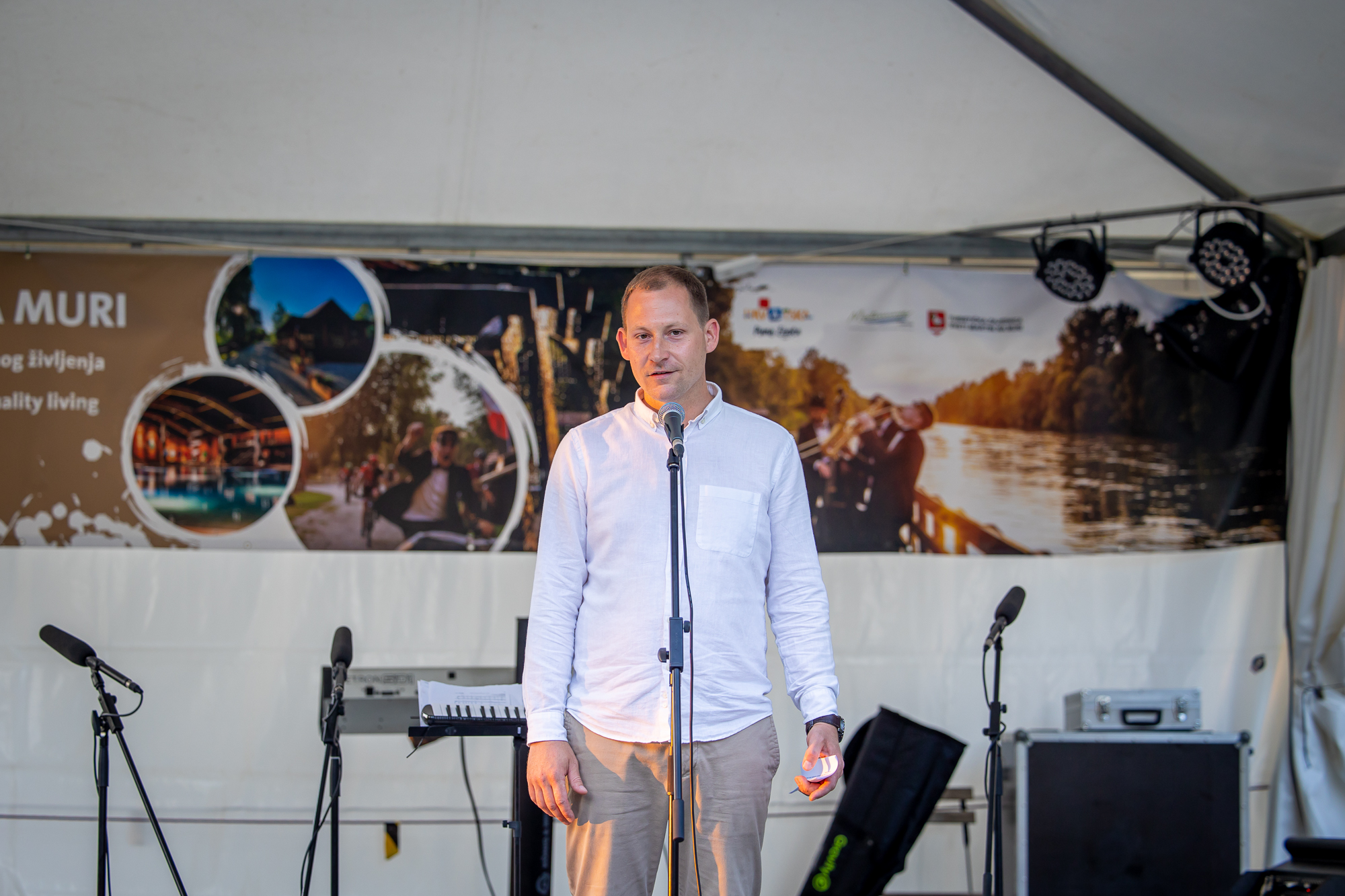 PREKRASNA VEČER Koncert Džo Maračić Makija i premijera spota Ansambla Pučpuljike PREKRASNA VEČER Koncert Džo Maračić Makija i premijera spota Ansambla Pučpuljike