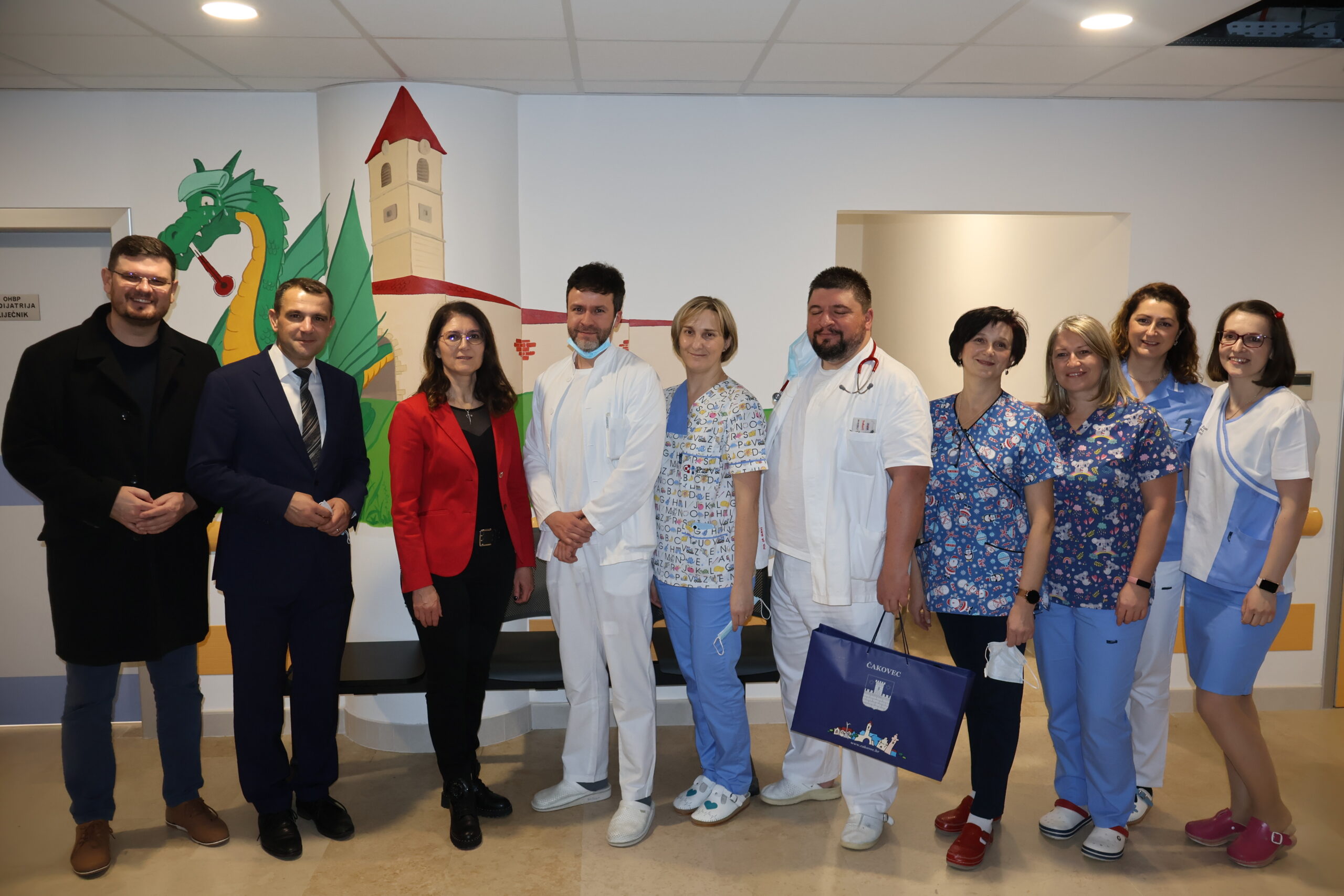 Gradonačelnica Cividini i župan Posavec obišli dežurne službe u novogodišnjoj noći