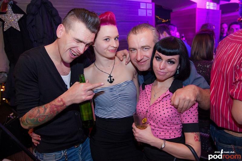 slika0002 Podroom (Petak, 7.12. – Trash & Burn Pin-up Calendar Party – 2. dio)