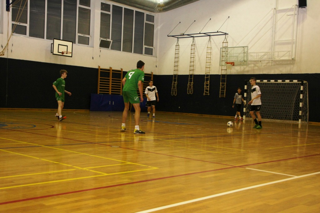 img7961921796