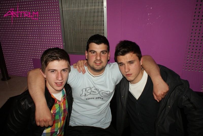 slika0007 Antrum (Petak i subota, 20. i 21.4.2012)