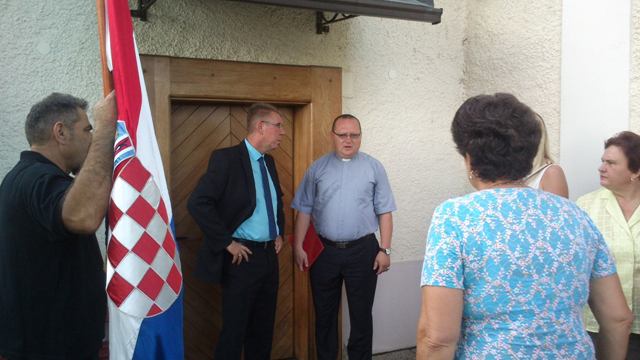 1182222180344277308688913704274