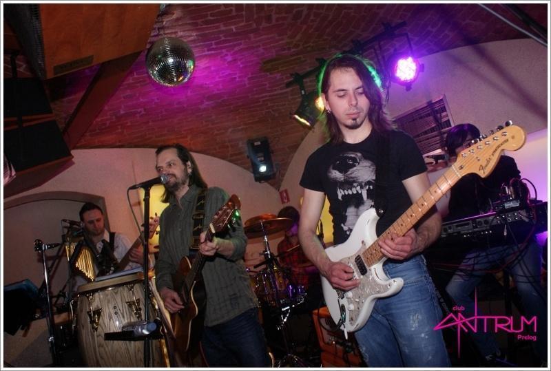 slika0039 Antrum (Subota, 2.3.2013 – Zodiac Band) slika0039 Antrum (Subota, 2.3.2013 – Zodiac Band)