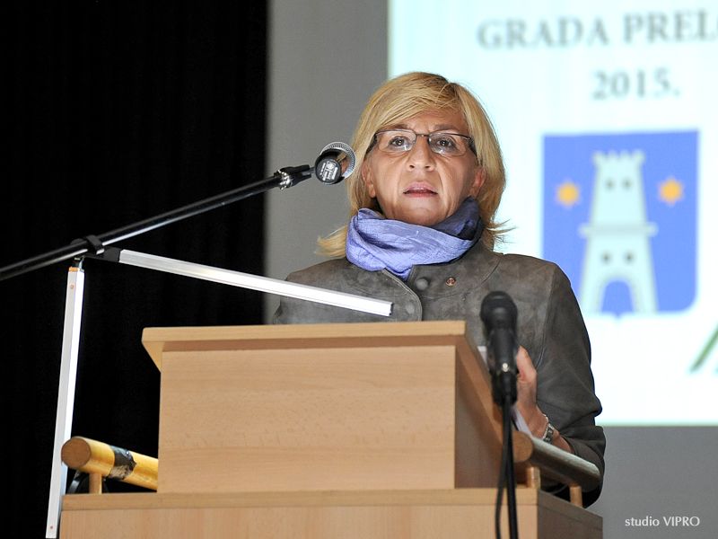 322213639dsc8048149196