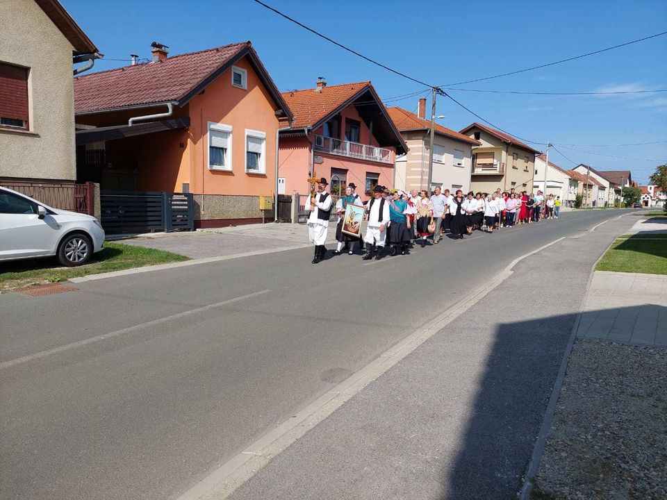 Proslava 820 godina Mihovljana