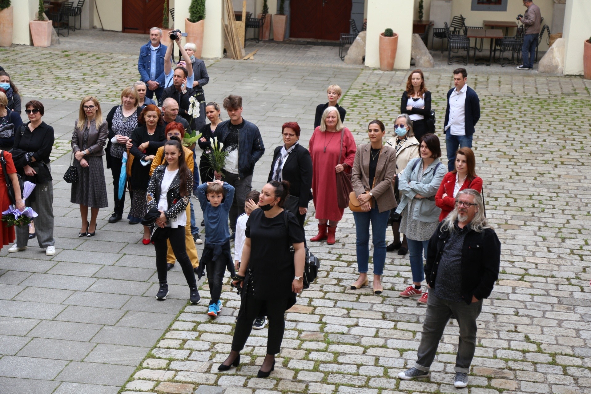 Izložba ‘Plave i crvena’ Ruse Trajkove u Muzeju Međimurja Čakovec