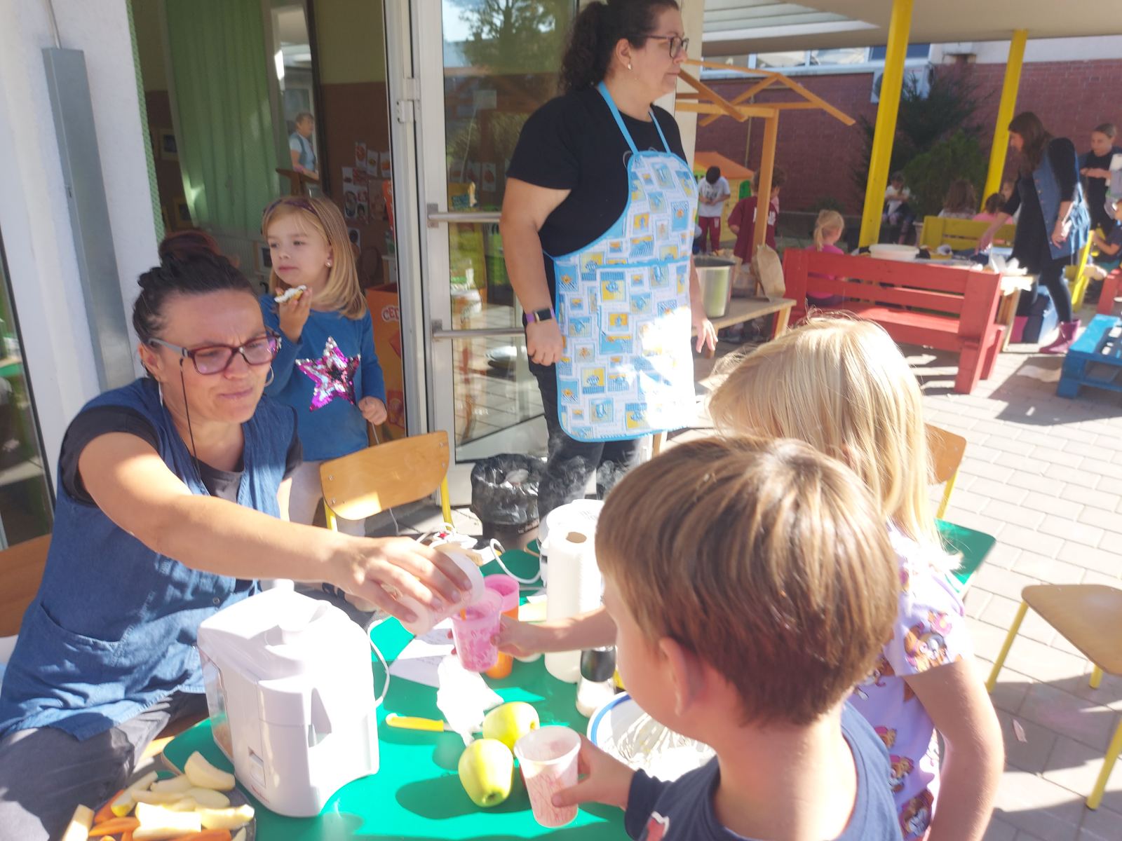 DJECA SU UŽIVALA Jesenska svečanost u Dječjem vrtiću Cvrčak