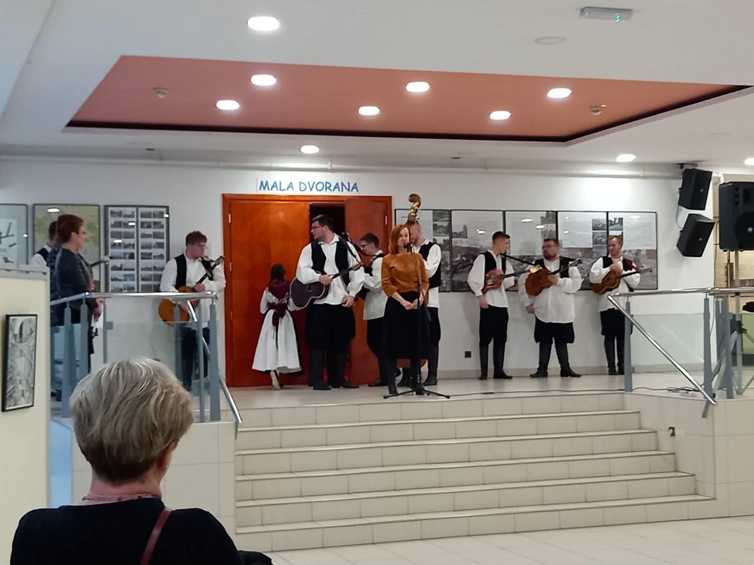 Črna pisanica Biserke Vučenik predstavljena u Zagrebu