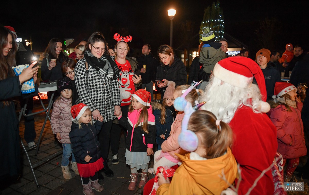 Advent, Cirkovljan Advent, Cirkovljan