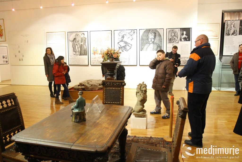 nocmuzejacakovec0091989754