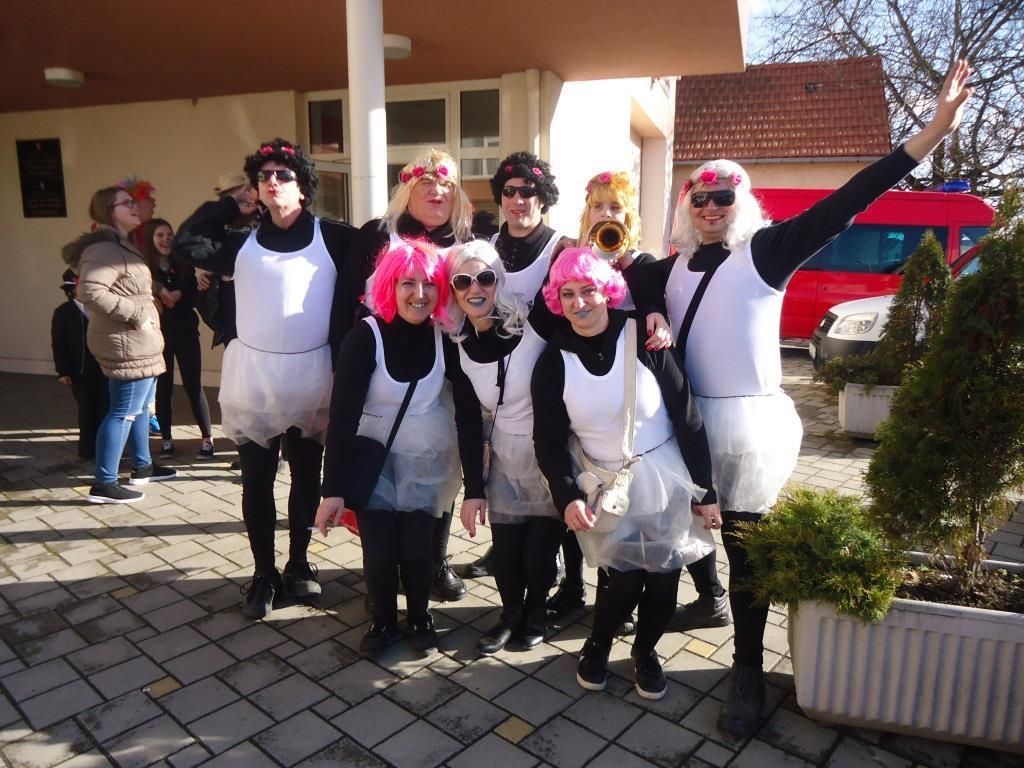 maskarestrah01121835