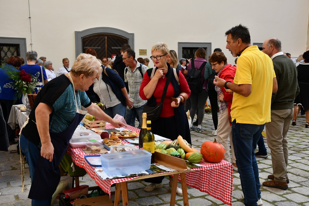 ‘BAKINI KOLAČI’ Najbolji kolač s jabukama pripremila je Natalija Munđar iz Križovca