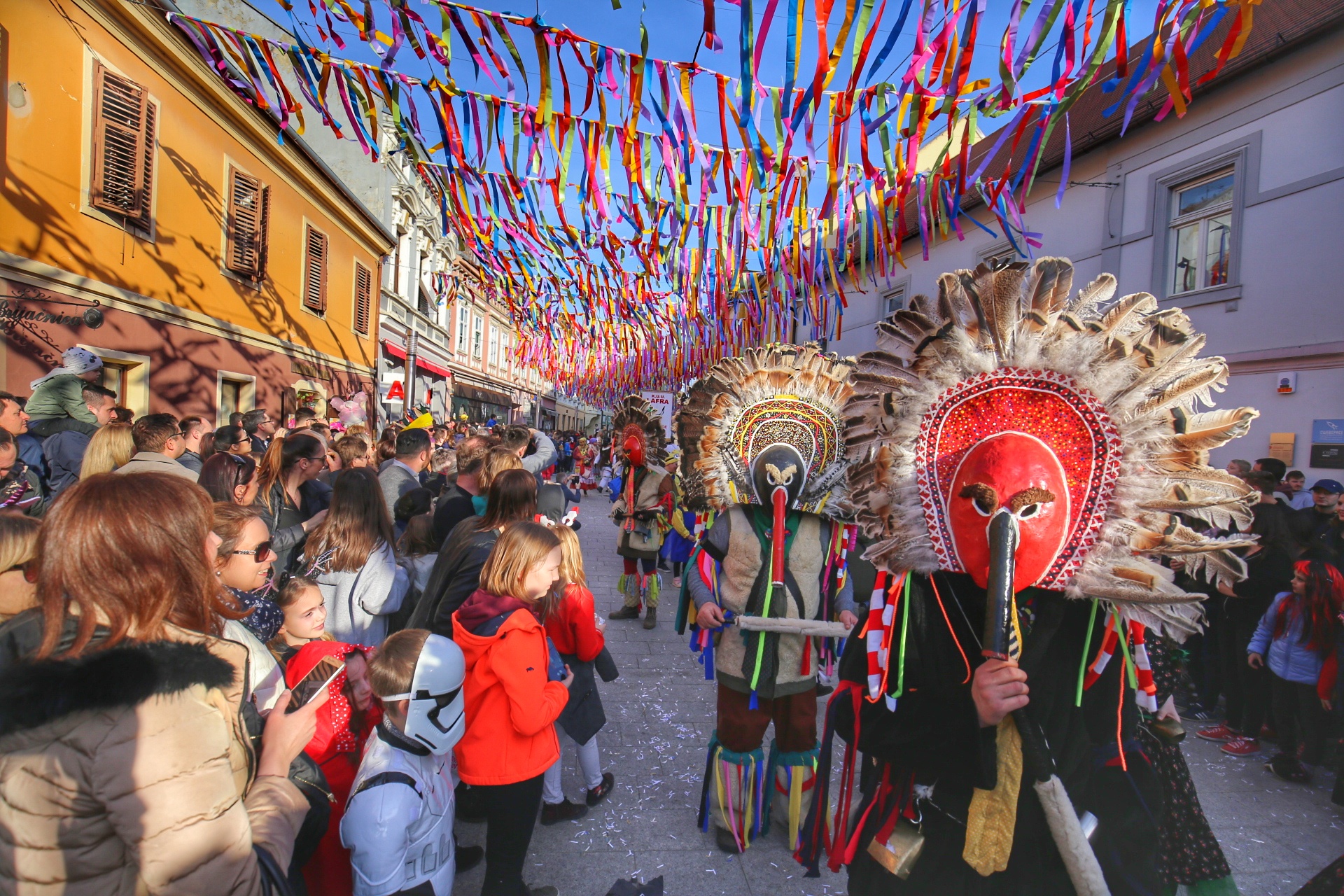 Fašnik u Čakovcu privukao veliki broj maski i građana