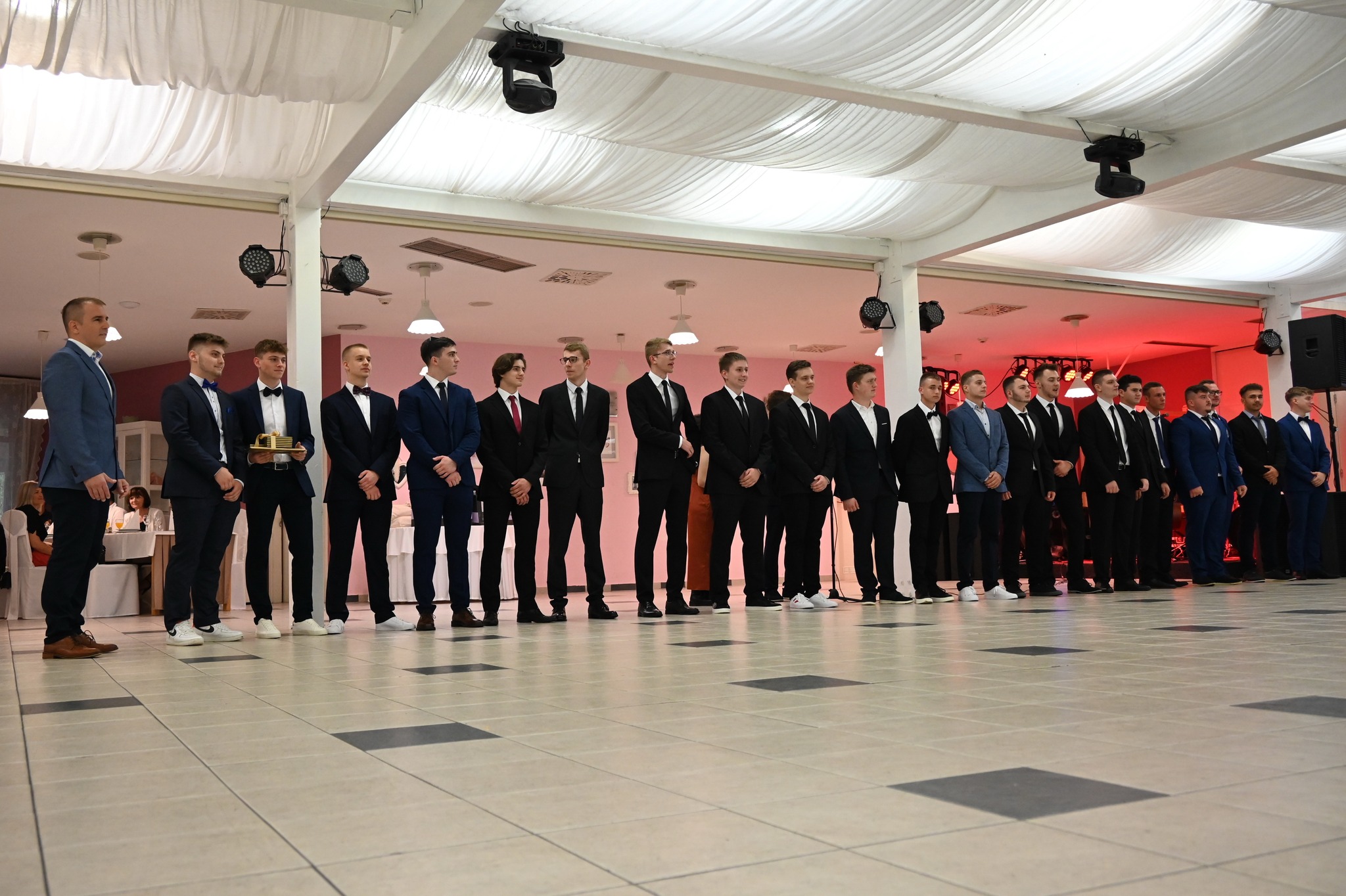 BILO JE NEZABORAVNO Maturalna večer učenika Tehničke škole Čakovec