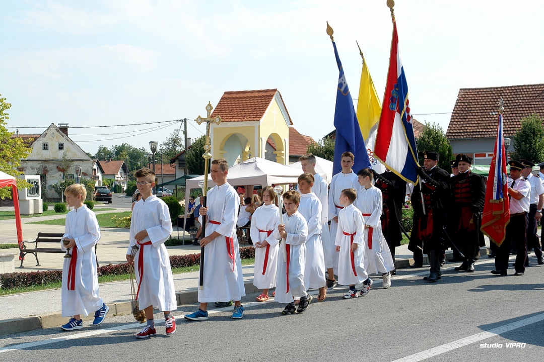 305012783dsc02382973920