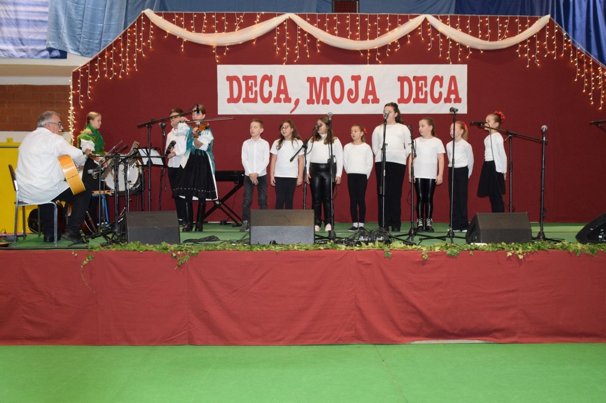 susret malih čuvara međimurske popevke dobravske Tete Lize2023 susret malih čuvara međimurske popevke dobravske Tete Lize2023