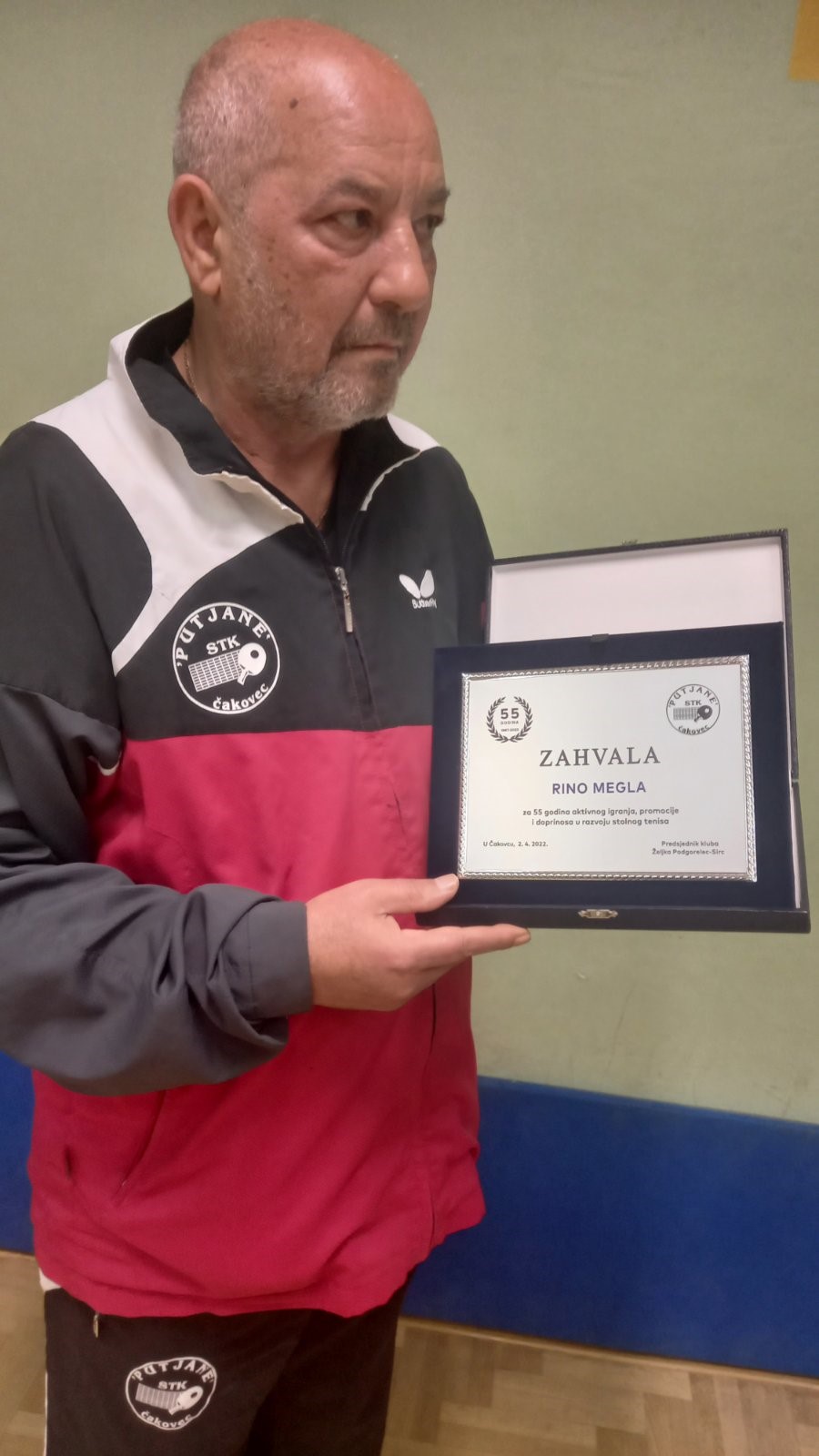 LEGENDA STOLNOG TENISA Rino Megla se nakon 55 godina oprostio od aktivnog igranja stolnog tenisa LEGENDA STOLNOG TENISA Rino Megla se nakon 55 godina oprostio od aktivnog igranja stolnog tenisa