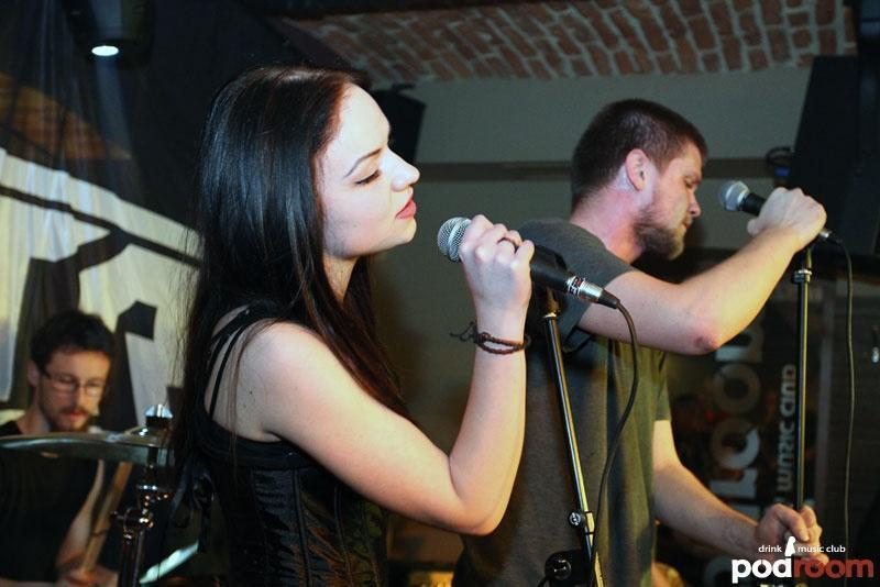 slika0003 Podroom (Petak, 19.4.2013 – MANNTRA live & H I R & IRON HEARTH)