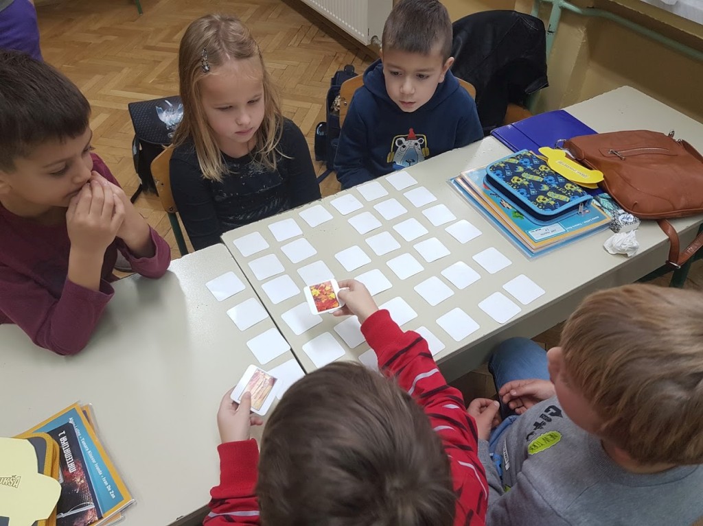 20171122081143693377