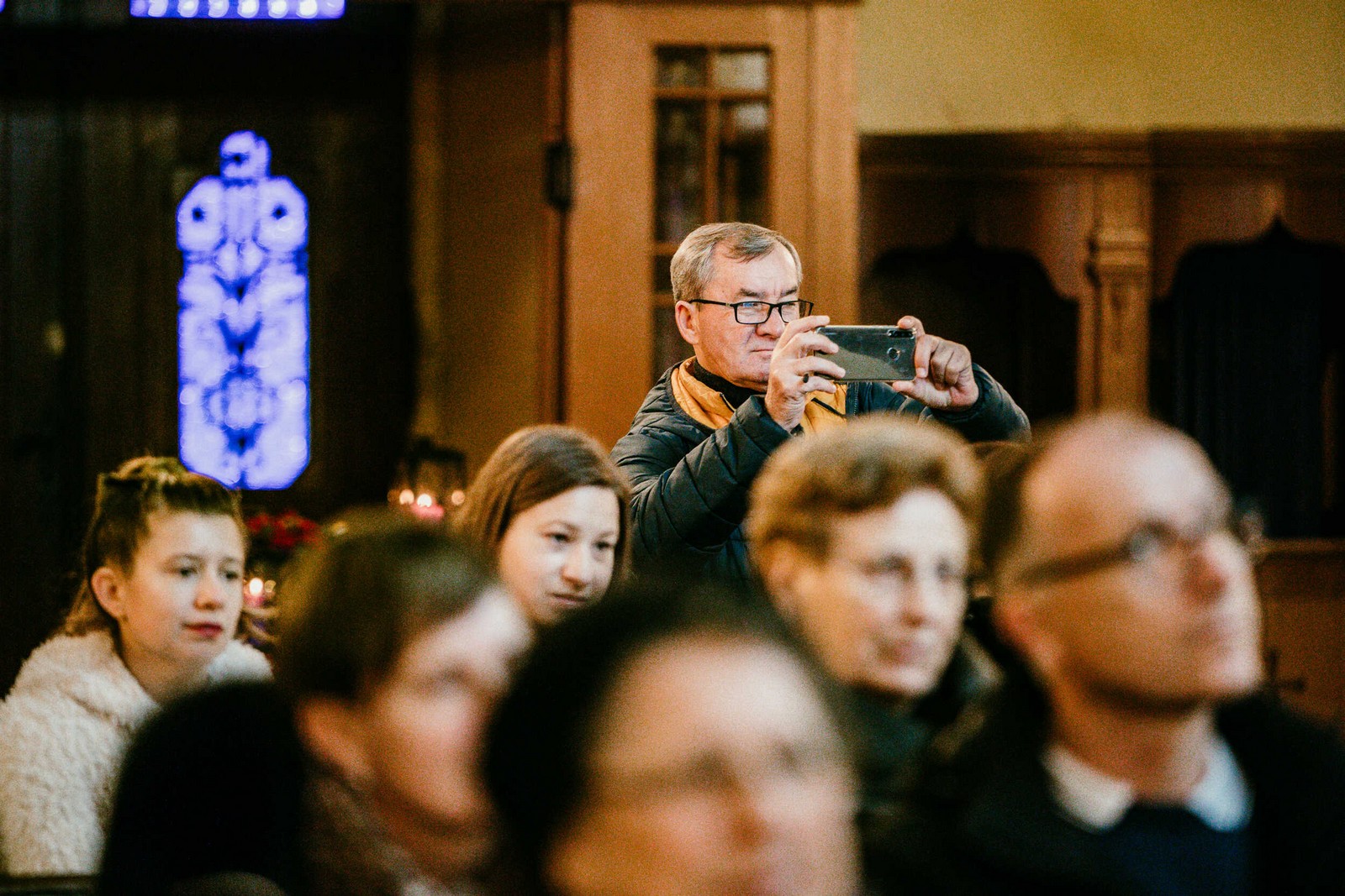 ČAKOVEC Uz zvuke adventskih pjesama zapaljena treća adventska svijeća
