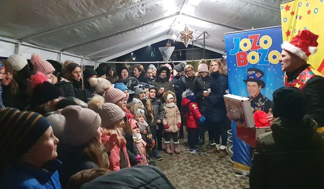 Žive jaslice u Podturnu Žive jaslice u Podturnu