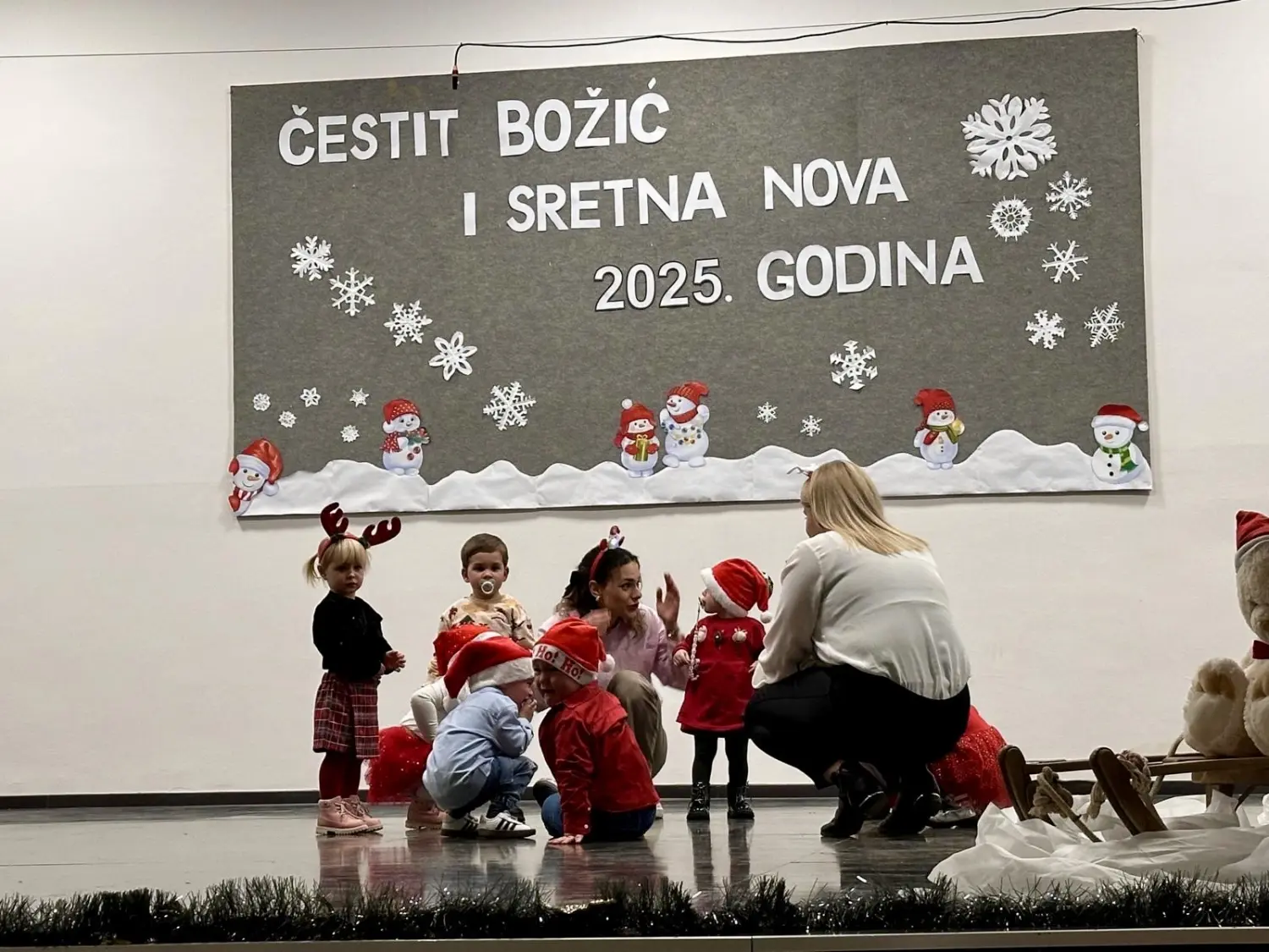 3d224e04-ee17-4759-a9e0-93e7e481af07 3d224e04-ee17-4759-a9e0-93e7e481af07