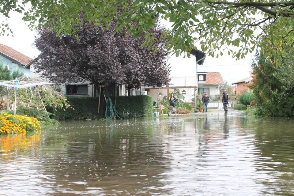 1068954382837373386427276741890