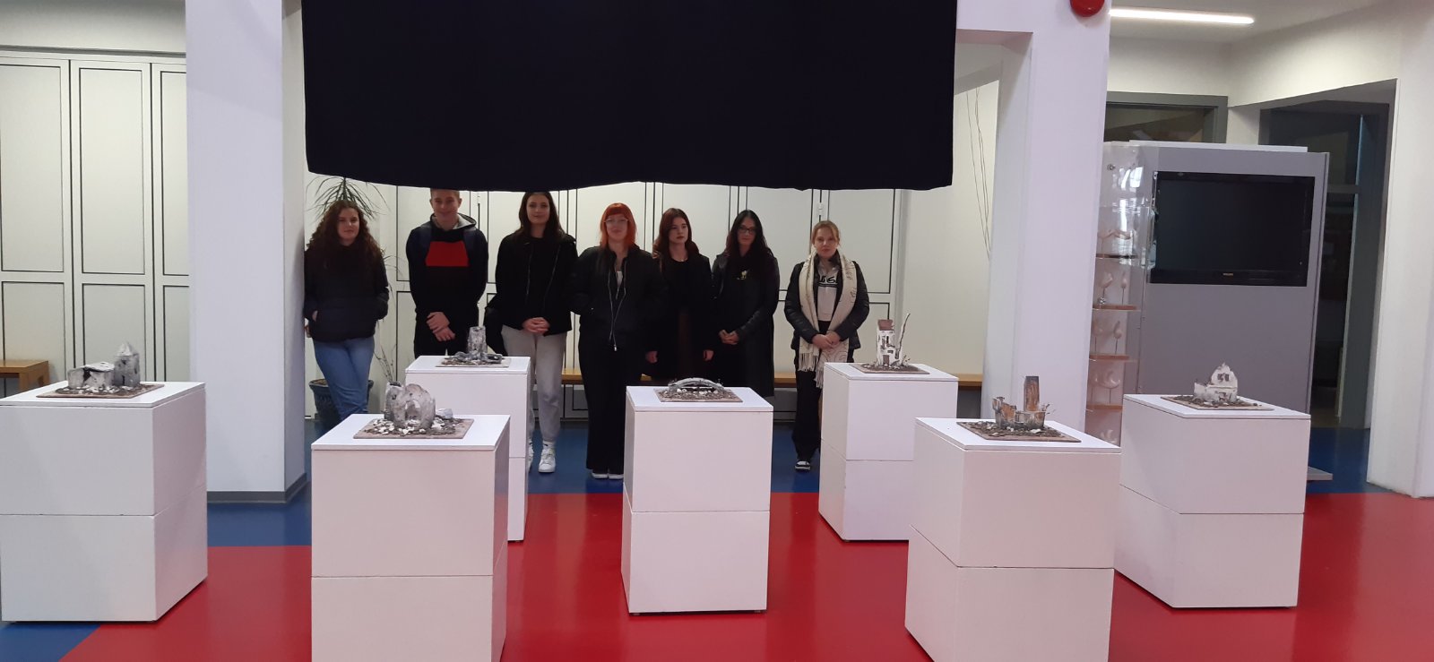 FOTO Sjećanje na žrtve Vukovara i Škabrnje u Graditeljskoj školi Čakovec