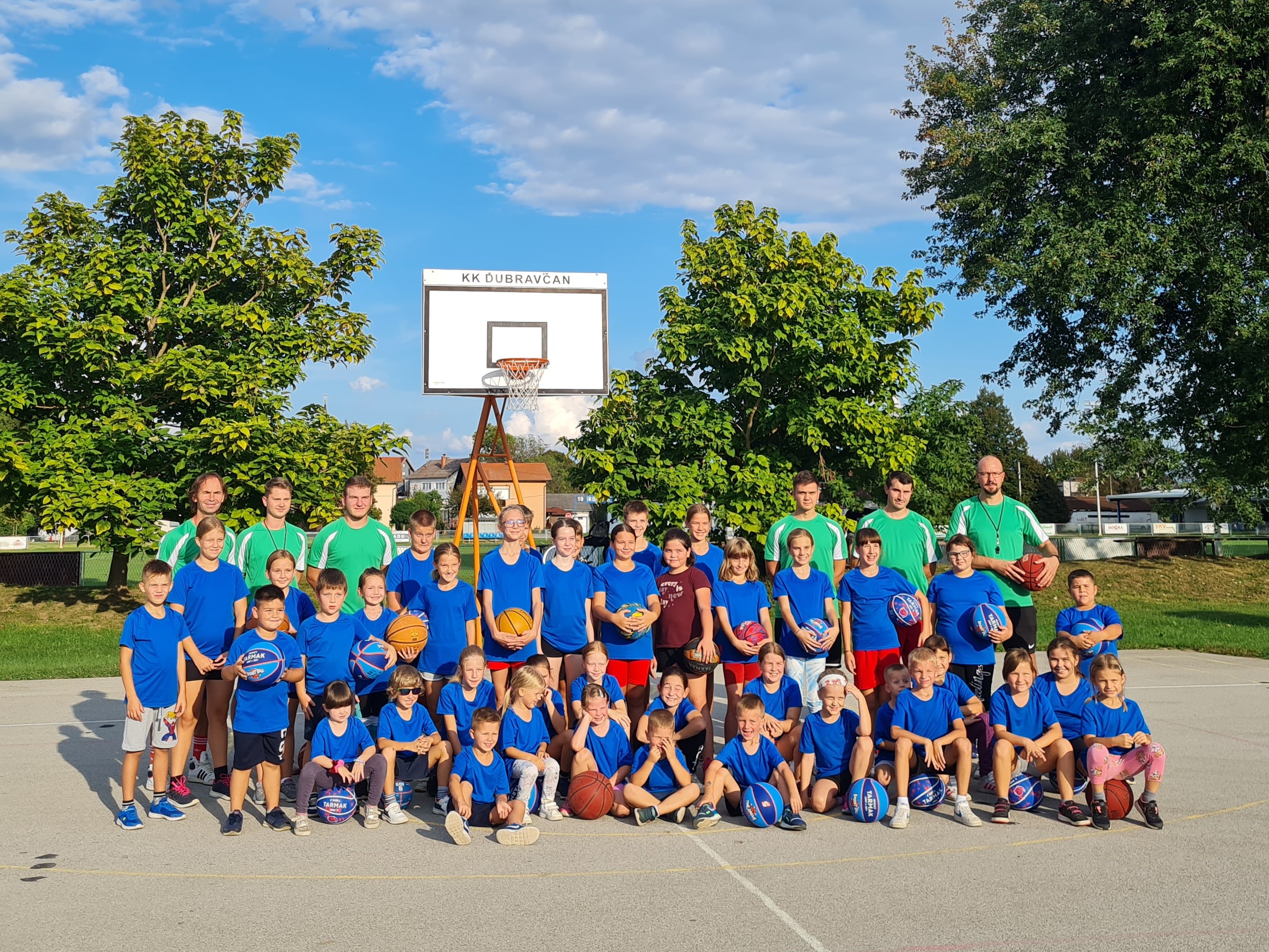 Mladi dobravski sportaši – košarka