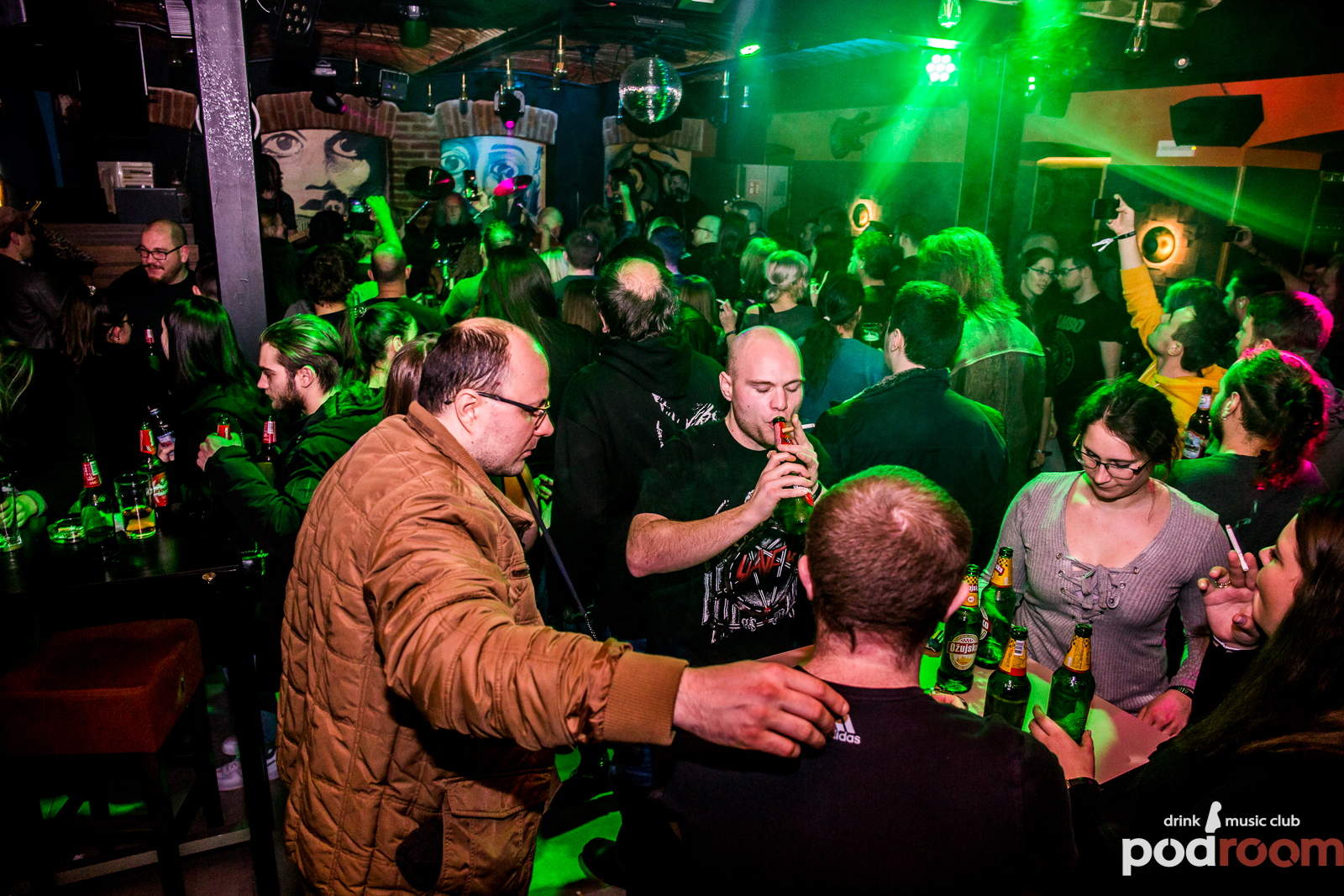 Crno Perje u Podroomu