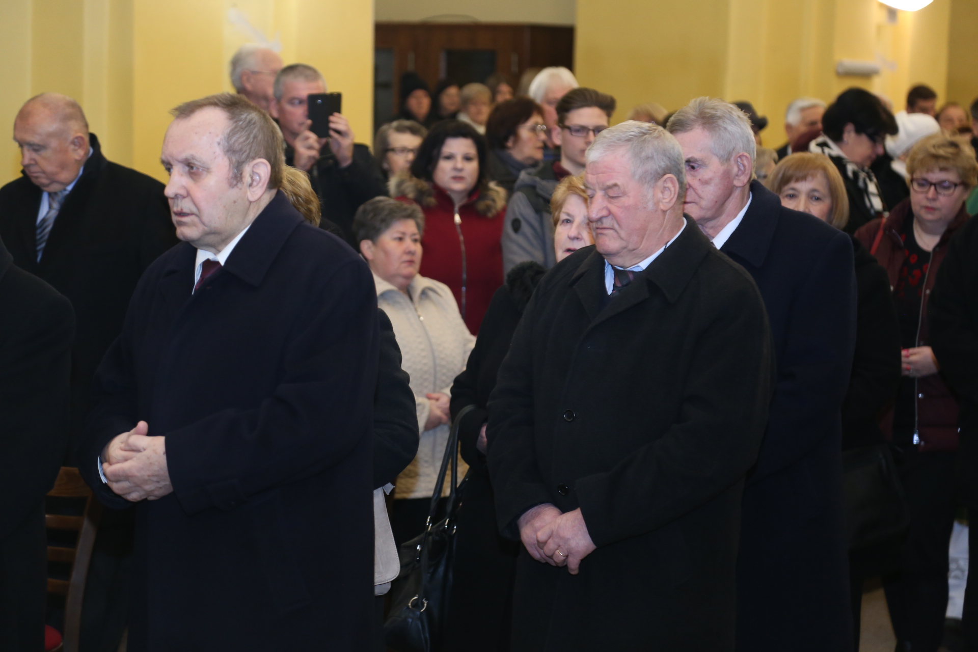 U crkvi sv. Nikole biskupa u Čakovcu sedam bračnih parova obnovilo bračne zavjete