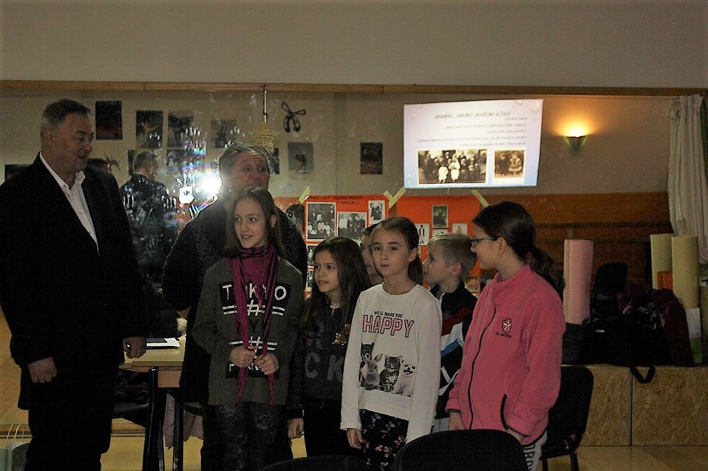 Gradski dužnosnici obišli radionice i kampove