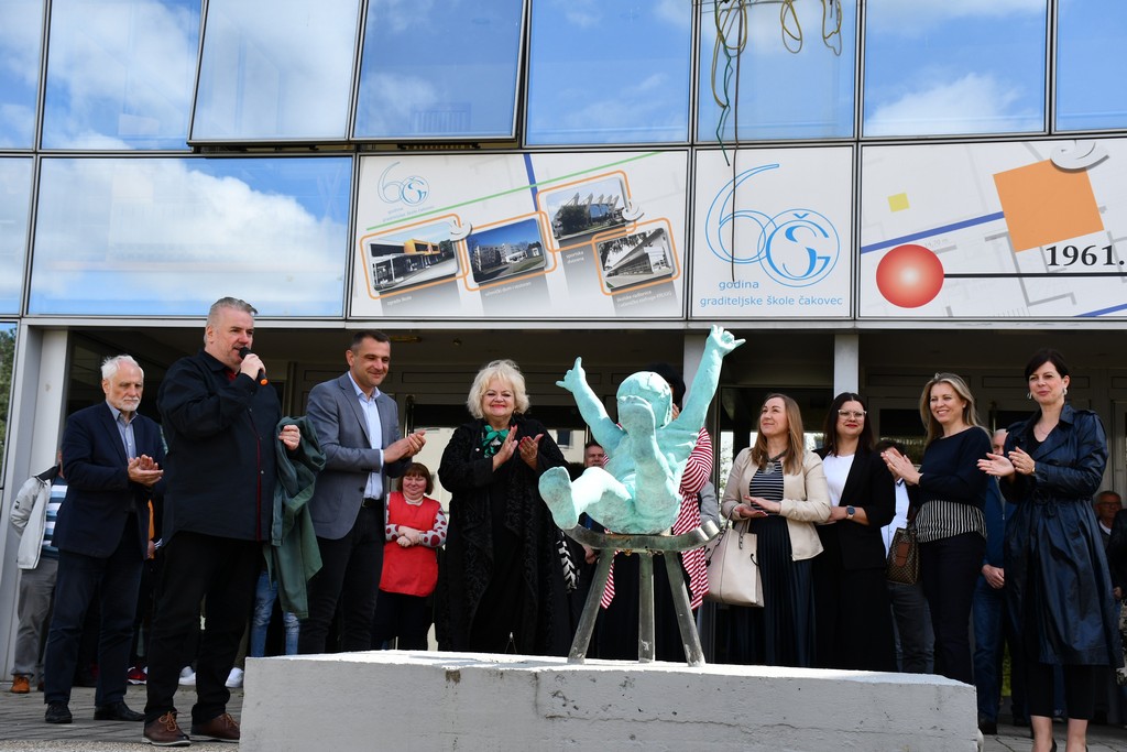 POGLEDAJTE KAKO IZGLEDA Dvorana Graditeljske škole Čakovec u novom ruhu