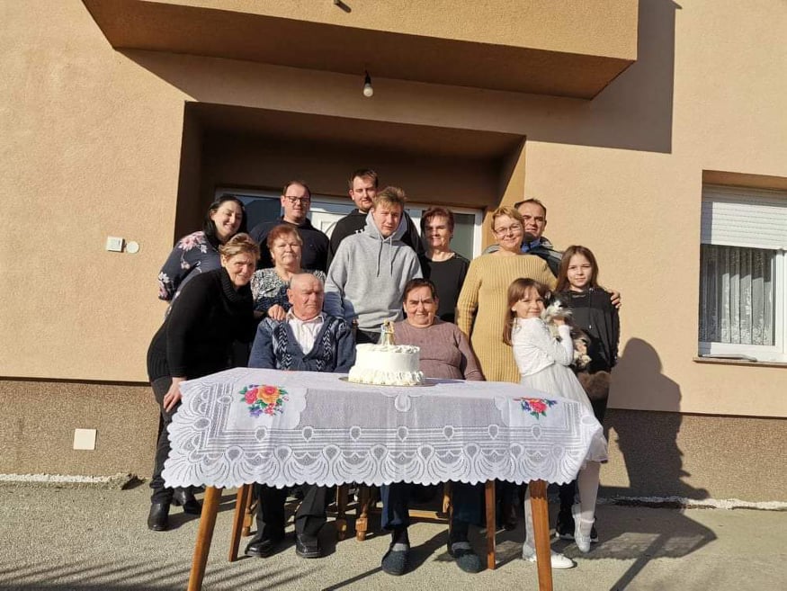 DIJAMANTNI PIR Marija i Ivan Mihaljević iz Vularije slave 60 godina braka!