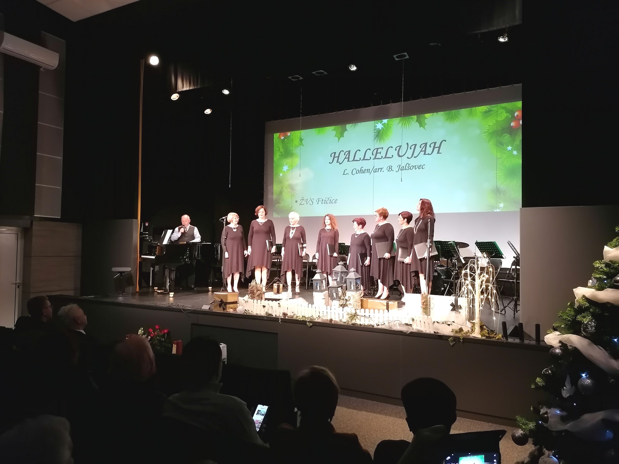 Božićni koncert Gradskog puhačkog orkestra M. Središće i ŽVS Ftičice KUD-a Mura
