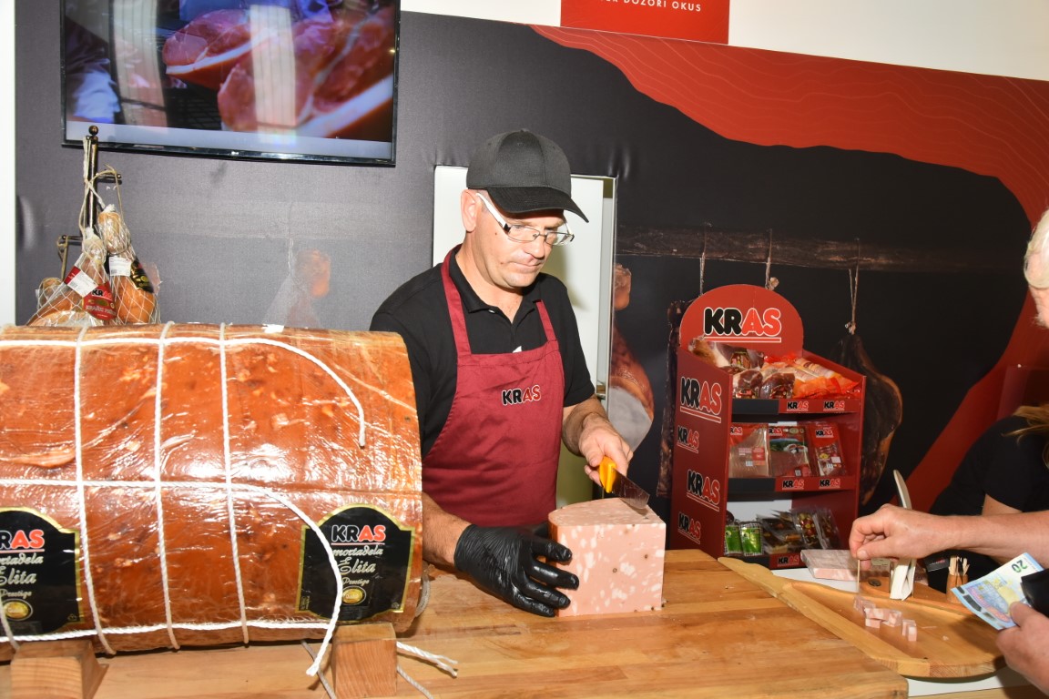 Image 5803673 (auto)