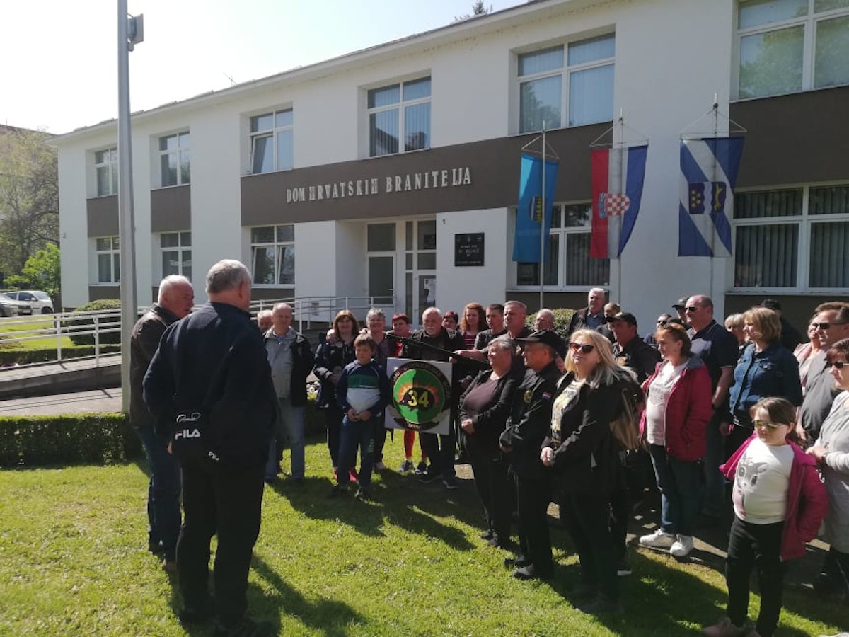 Branitelji na studijskom putovanju na mjestima gdje se stvarala hrvatska povijest u VRO ‘Bljesak’ Branitelji na studijskom putovanju na mjestima gdje se stvarala hrvatska povijest u VRO ‘Bljesak’