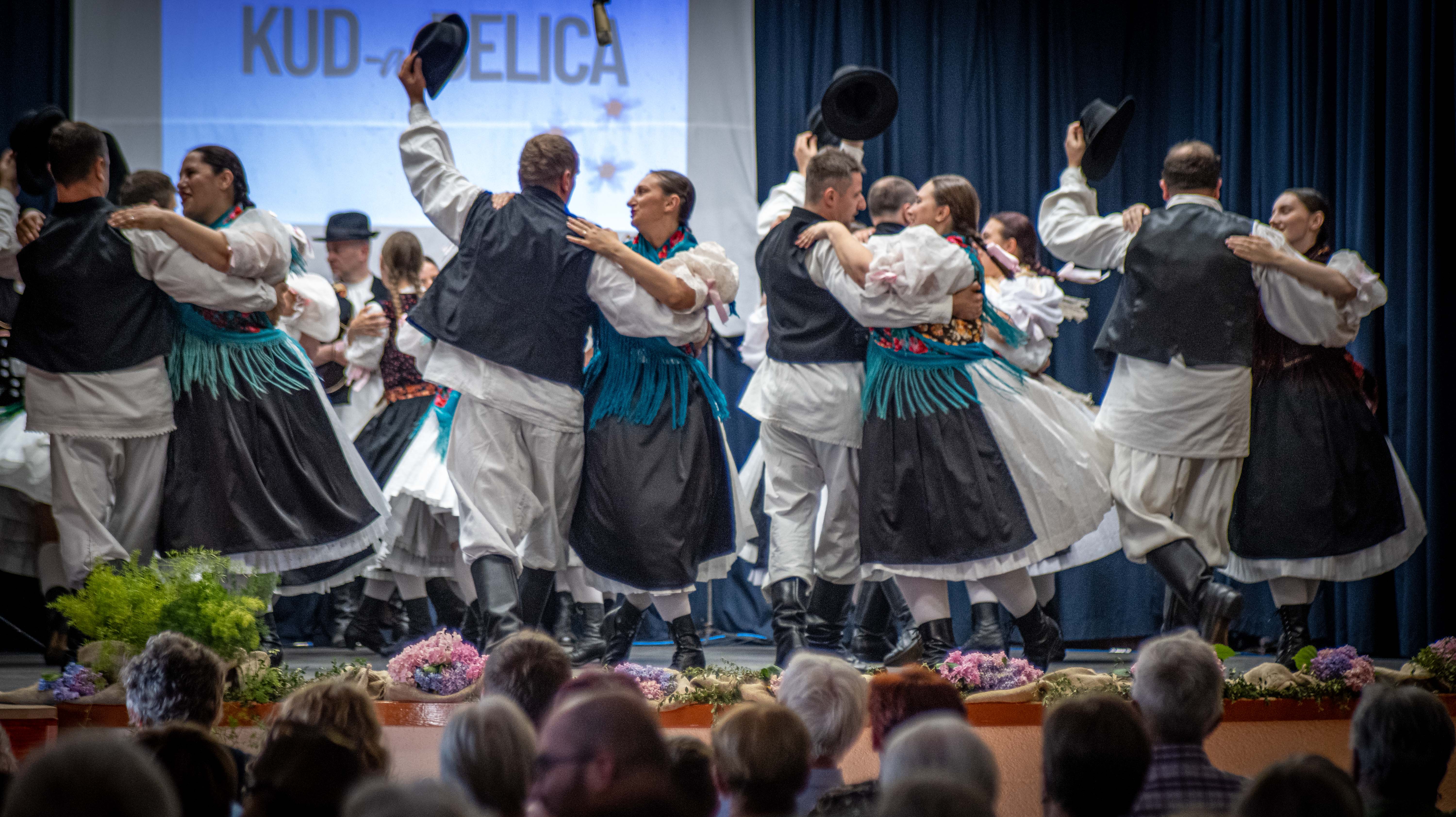 VELIČANSTVENA PRIREDBA KUD Belica proslavio 40 godina rada