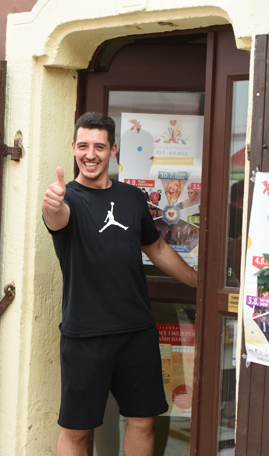 KLIKOM ISPOD KIŠOBRANA Subota na Porcijunkulovu prepuna dobrih emocija