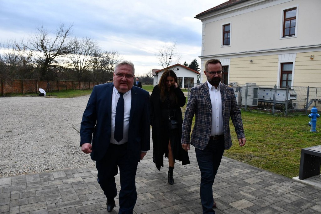 PLENKOVIĆ U MEĐIMURJU Dodijeljeni ugovori za izradu projekte dokumentacije, za ulaganje u poljoprivredu te projekt ‘Zaželi’