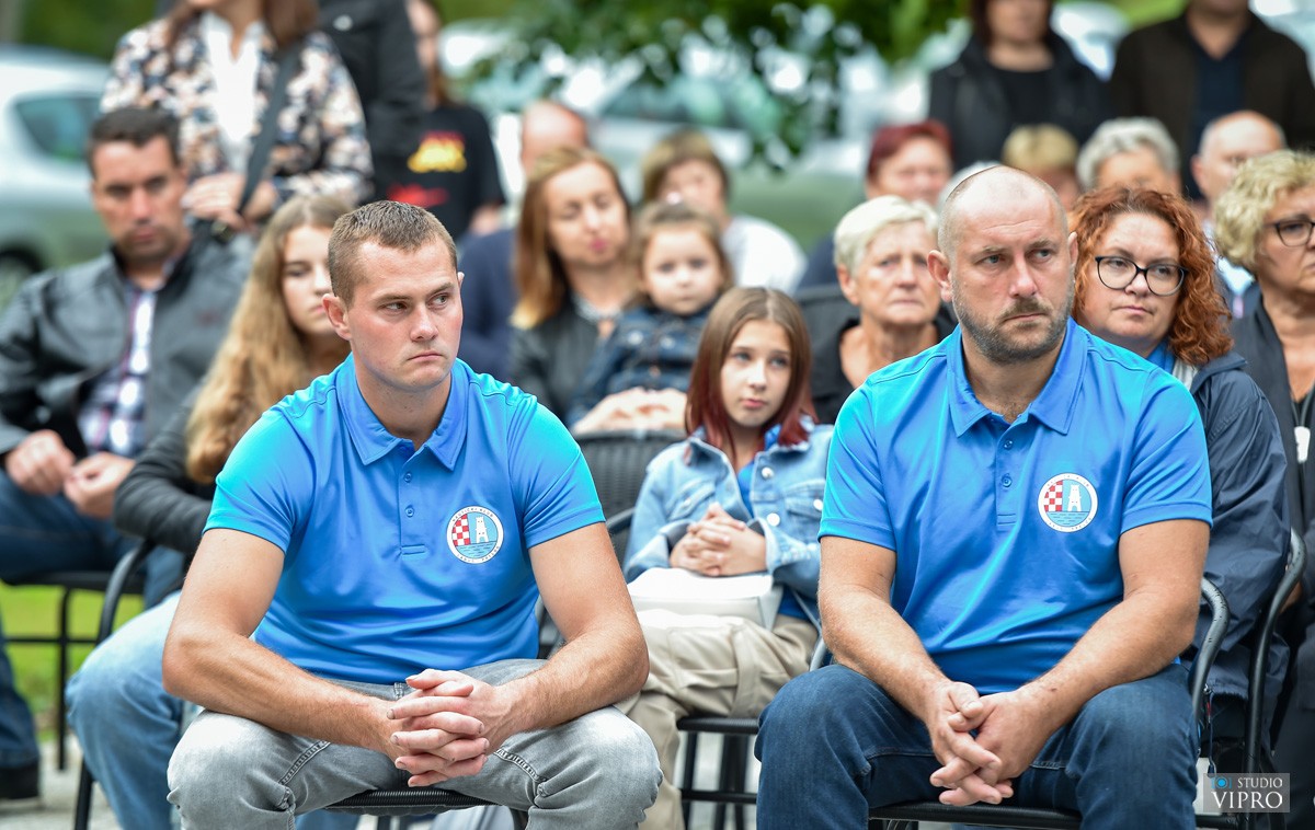 FOTO Uz molitvu i prigodan program obilježena godišnjica tragedije na rijeci Dravi