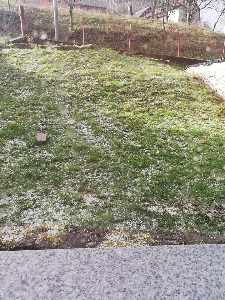 FOTO I VIDEO Ludo vrijeme u Međimurju: Kiša, sunce, tuča, grmljavina…