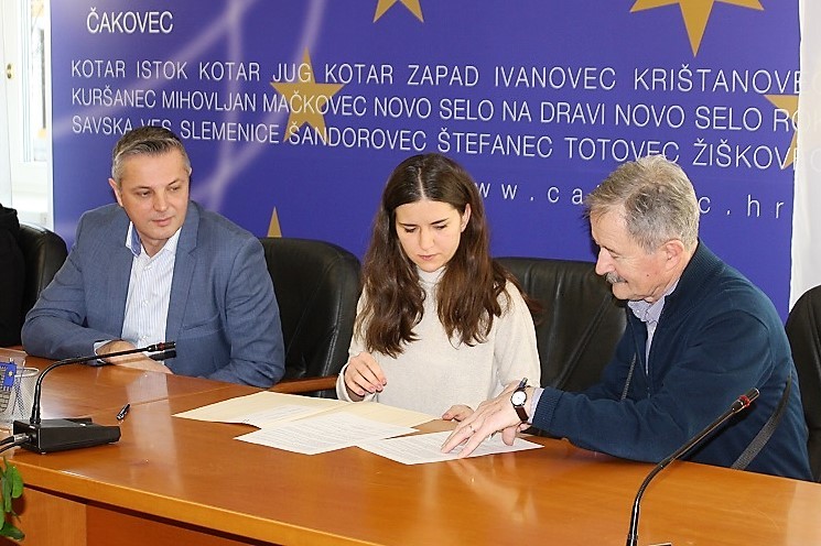 GRAD ČAKOVEC Potpisani ugovori o stipendiranju studenata