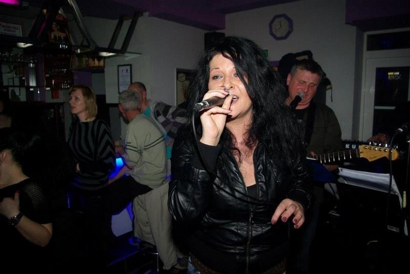 slika0041 Locco (Subota, 9.3.2013 – Fortuna band)