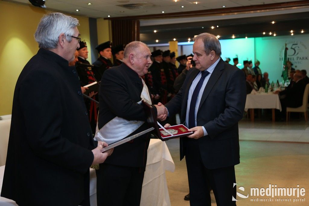 pravazena00095745875